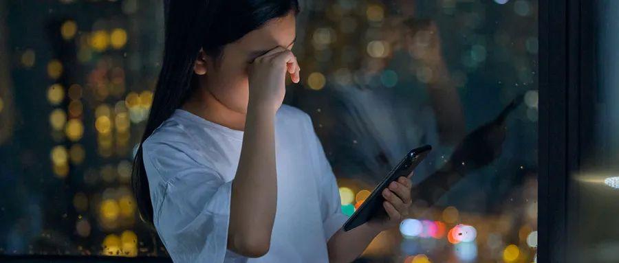 家庭合理安全用藥指導(dǎo)_家庭教育指導(dǎo)師師資格_家長(zhǎng)指導(dǎo)教育孩子健康成長(zhǎng)的教育故事