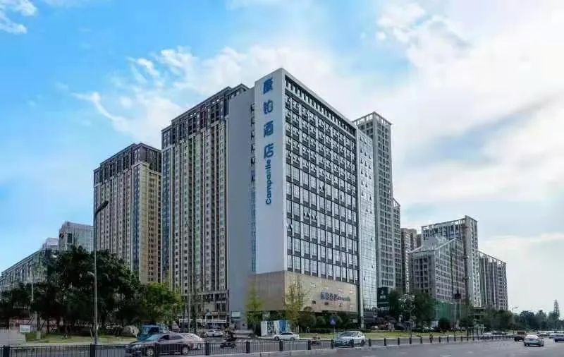 成都家庭教育指導師_家庭教育研究指導中心_熊丙奇;秦建平成都教育發(fā)展報告(2015)(成都教育藍皮書)
