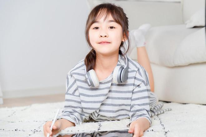 音樂啟蒙知名教育品牌_幼兒家庭英語啟蒙_家庭教育的啟蒙性