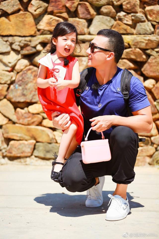 性搔撓家庭輔導老師_驅逐性制服性警械是_家庭教育是什么性