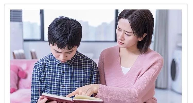 決定孩子一生的命運 家庭氛圍和孩子性格_12歲孩子家庭教育_家庭怎么教育孩子