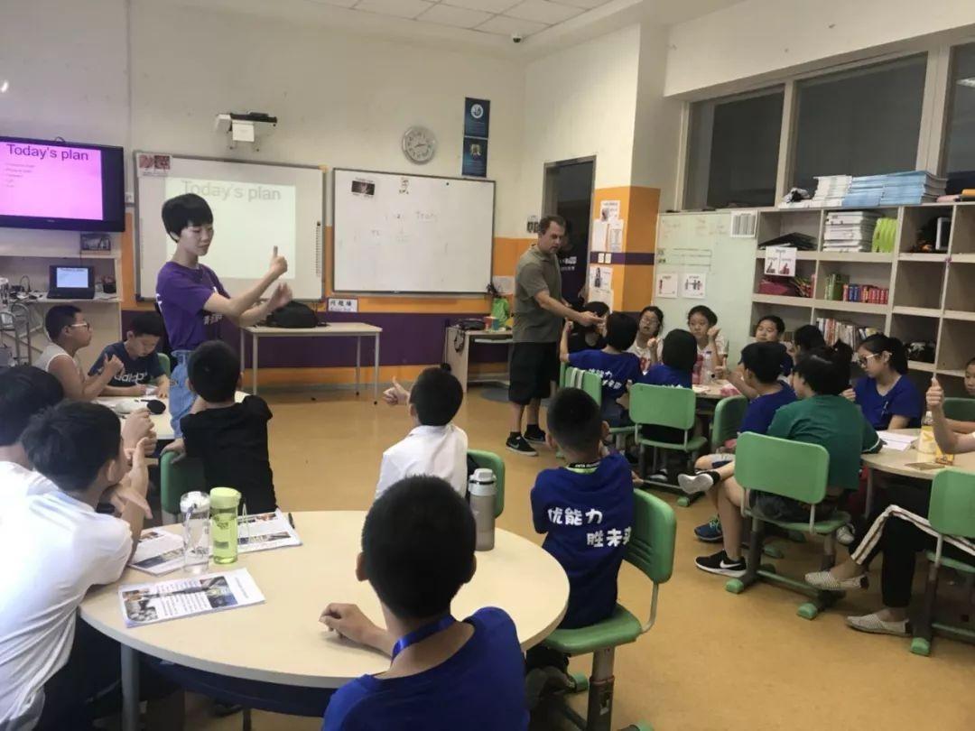 家庭是孩子的第一學校_家庭是教育孩子的第一所學校_家庭教育是學校教育的什么
