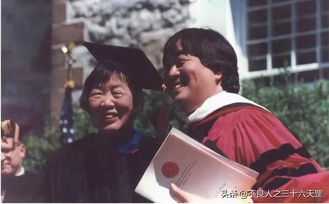 5歲兒童家庭教育 6個孩子，五個博士，這樣的家庭存在嗎？