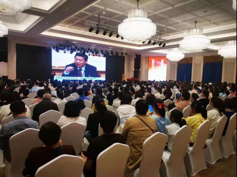 家庭教育價值觀 合陽縣家庭教育大講堂：弘揚社會主義核心價值觀 傳立家訓家風家教