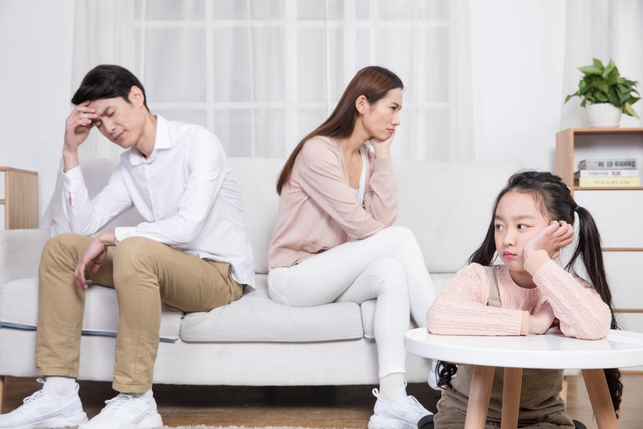 家庭教育的疑惑_教育孩子的困難和疑惑_家庭助廉教育