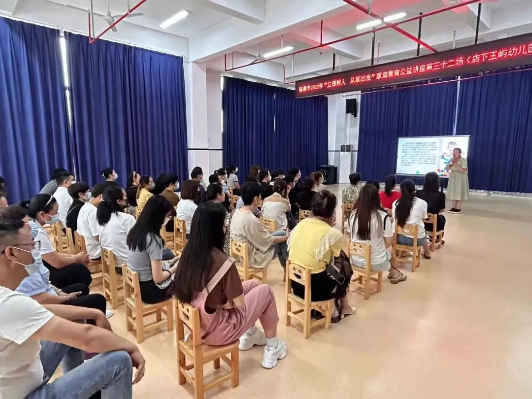 二孩政策對家庭的影響_地方回應網友建議為三孩家庭發補貼_二孩家庭教育