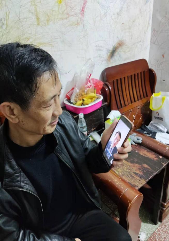 朱永新教育始于家庭_家庭教育的直播_家庭問題教育