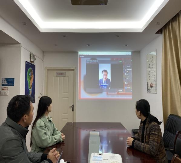 朱永新教育始于家庭_家庭教育的直播_家庭問題教育