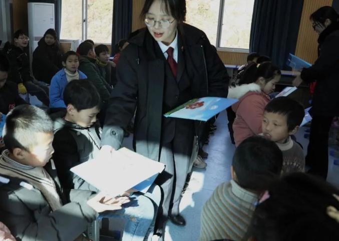 古代兒童家庭教育_家庭和睦的古代種田文_古代家庭懲罰孩子用什么打