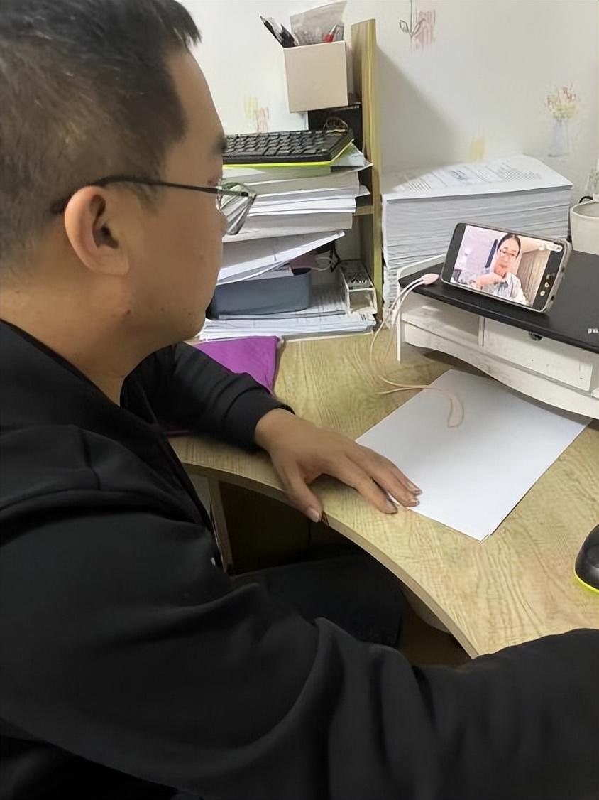 開展主題教育專題黨課的通知_開展文明教育講座_家庭教育公益課程