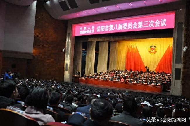 張潔：加強家庭教育與心理健康教育