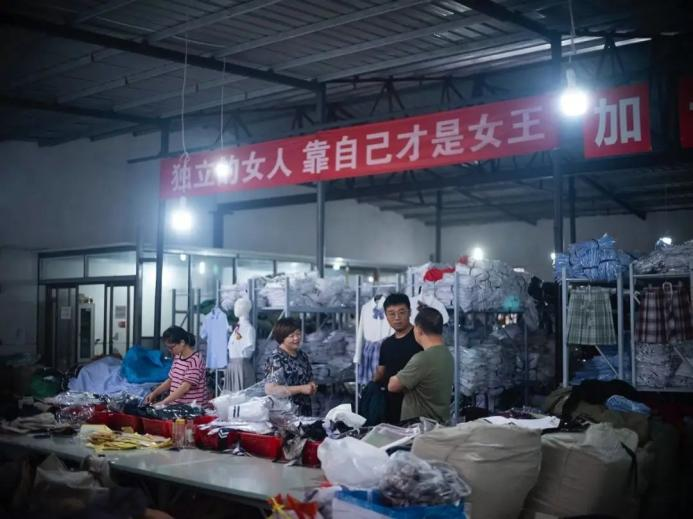 沒學歷的寶媽學什么好就業_沒有學歷的寶媽適合什么工作_沒學歷的寶媽做什么好