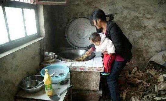 帶娃在家工作_寶媽在家帶孩子的工作_寶媽帶孩子工作的心情說說
