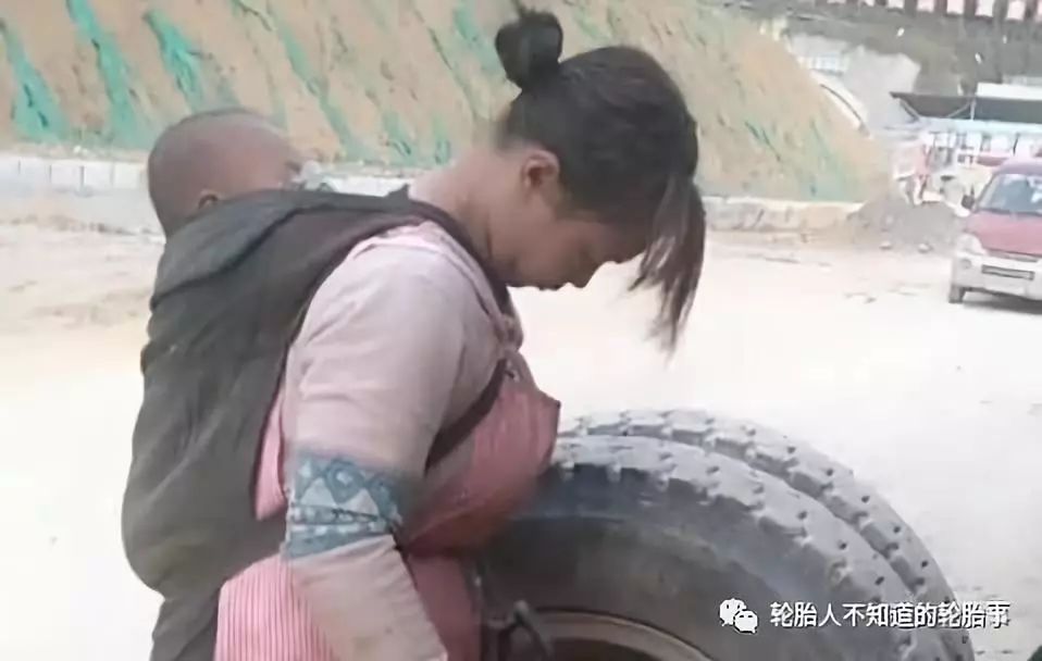 寶媽帶娃找工作_有一邊帶娃一邊工作的寶媽嗎_寶媽帶娃上班的工作