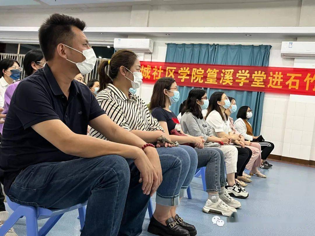 李老師家庭教育講座_講座家庭教育李老師視頻_于老師家庭教育講座