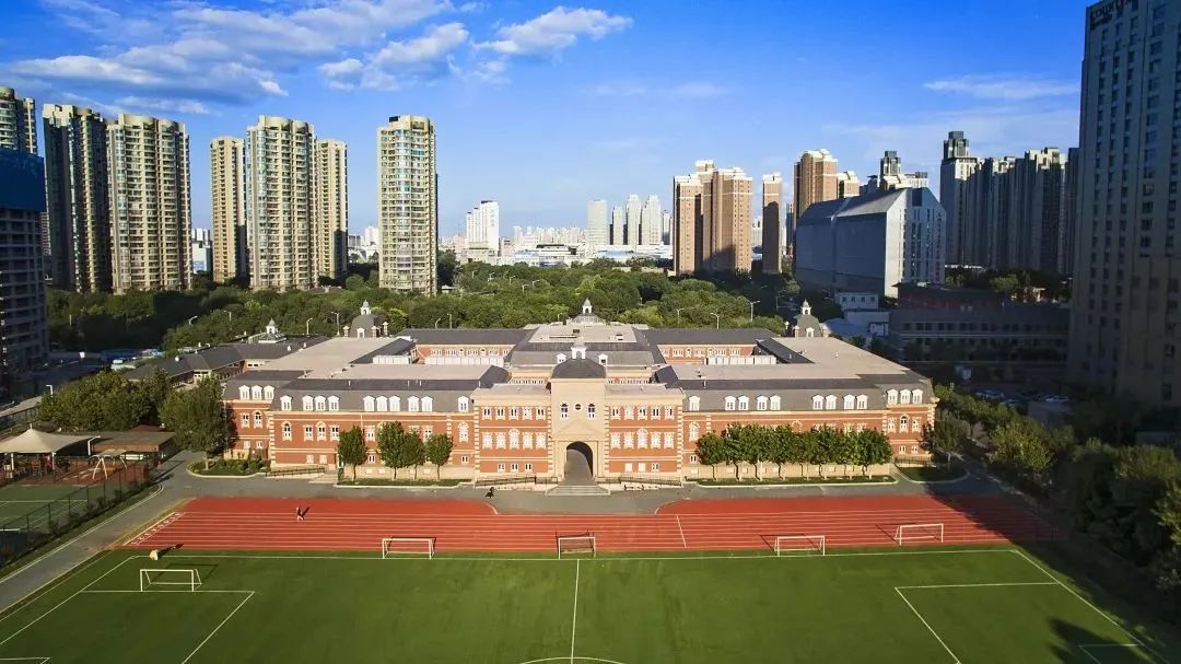 家庭與學校教育相結合_學校和家庭教育結合_家庭教育與學校教育怎么結合