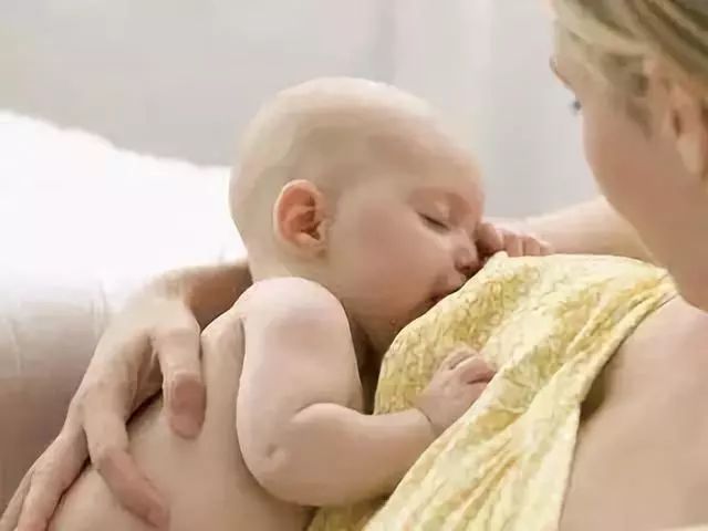 哺乳期寶媽吃什么菜對寶寶好_哺乳期媽媽吃的菜_母乳期吃的菜
