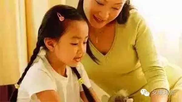 【家庭教育】這位媽媽陪孩子寫作業10年多，總結出的經驗簡直絕了！
